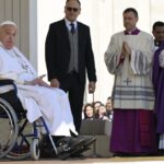 Papa Francesco, il Pontefice migliora: senza ossigeno per lunghi periodi