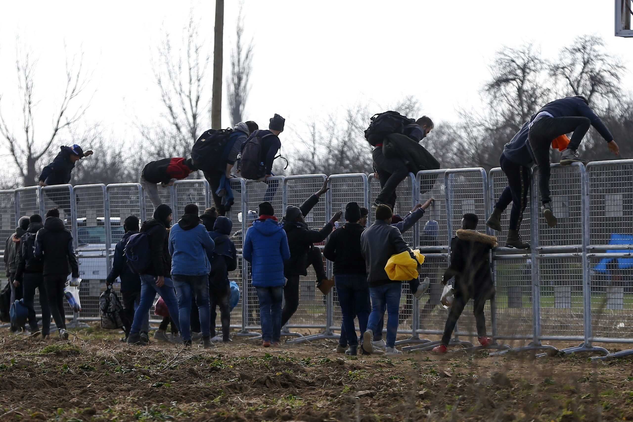Migranti, arrestato in Turchia sospetto trafficante ricercato dall’Italia