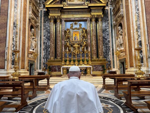 PAPA FRANCESCO