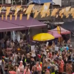 A Bangkok si celebra il festival Songkran, il capodanno thailandese