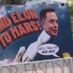California, proteste nella Silicon Valley: cartelli contro Elon Musk