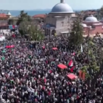 Turchia, migliaia a Istanbul in sostegno dei palestinesi di Gaza