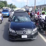 Crollo discoteca Santo Domingo, fan Rubby Perez seguono carovana funebre