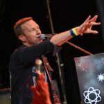 Chris Martin e la depressione, dal cantante consigli per combatterla