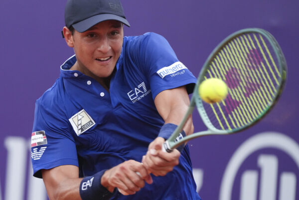 Luciano Darderi in un'immagine d'archivio. L'italiano ha vinto la sua partita del primo turno all'Atp di Monaco di Baviera 2025