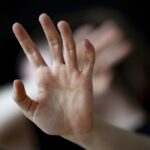 Monza, violenta una 13enne: arrestato 24enne. L’aveva adescata su Instagram