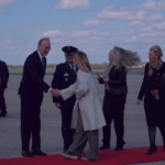 Meloni atterra a Washington, domani il vertice con Trump