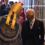 Re Carlo e Camilla partecipano alla funzione religiosa del Giovedì Santo a Durham