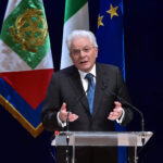 Migranti, Mattarella: “Nostra civiltà ci impedisce di voltare le spalle”