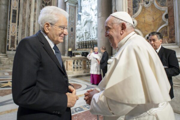 Papa Francesco, Mattarella: “Grave vuoto per il venir meno di un punto di riferimento”