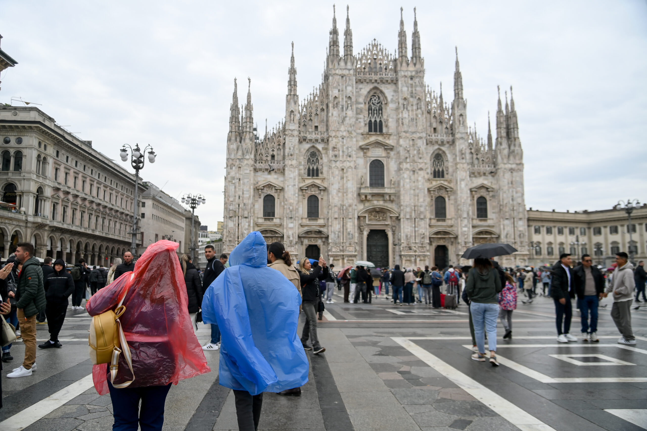 Pasquetta 2025, il meteo: pioggia su Toscana e Sardegna. La sera migliora ovunque