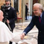 Papa Francesco con Jerry Calà