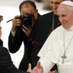 Papa Francesco incontra Diego Armando Maradona