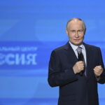 Ucraina, Putin: “Analizzerò proposta di stop attacchi a obiettivi civili”