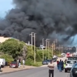 Olbia, pauroso incendio in un cantiere nautico a Cala Saccaia