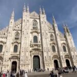 Papa Francesco, a Milano coda per la messa in Duomo