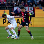 Cagliari-Fiorentina 1-2, viola passano in rimonta