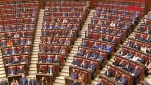 Papa Francesco, il minuto di silenzio a Montecitorio
