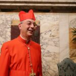 Dominique Mamberti, chi è il cardinale che annuncia l’Habemus Papam