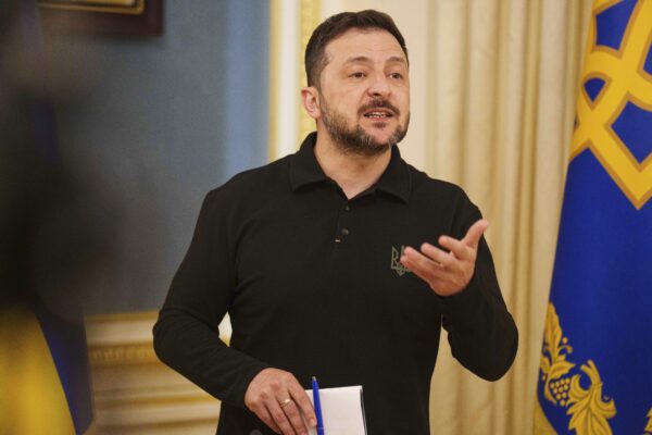 Ucraina - Il Presidente Volodymyr Zelensky in conferenza stampa a Kiev