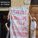 Ascoli, striscioni contro panetteria antifascista: il sindaco condanna ma difende la Polizia