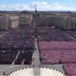 Funerali Papa Francesco, una marea umana nell’area di San Pietro