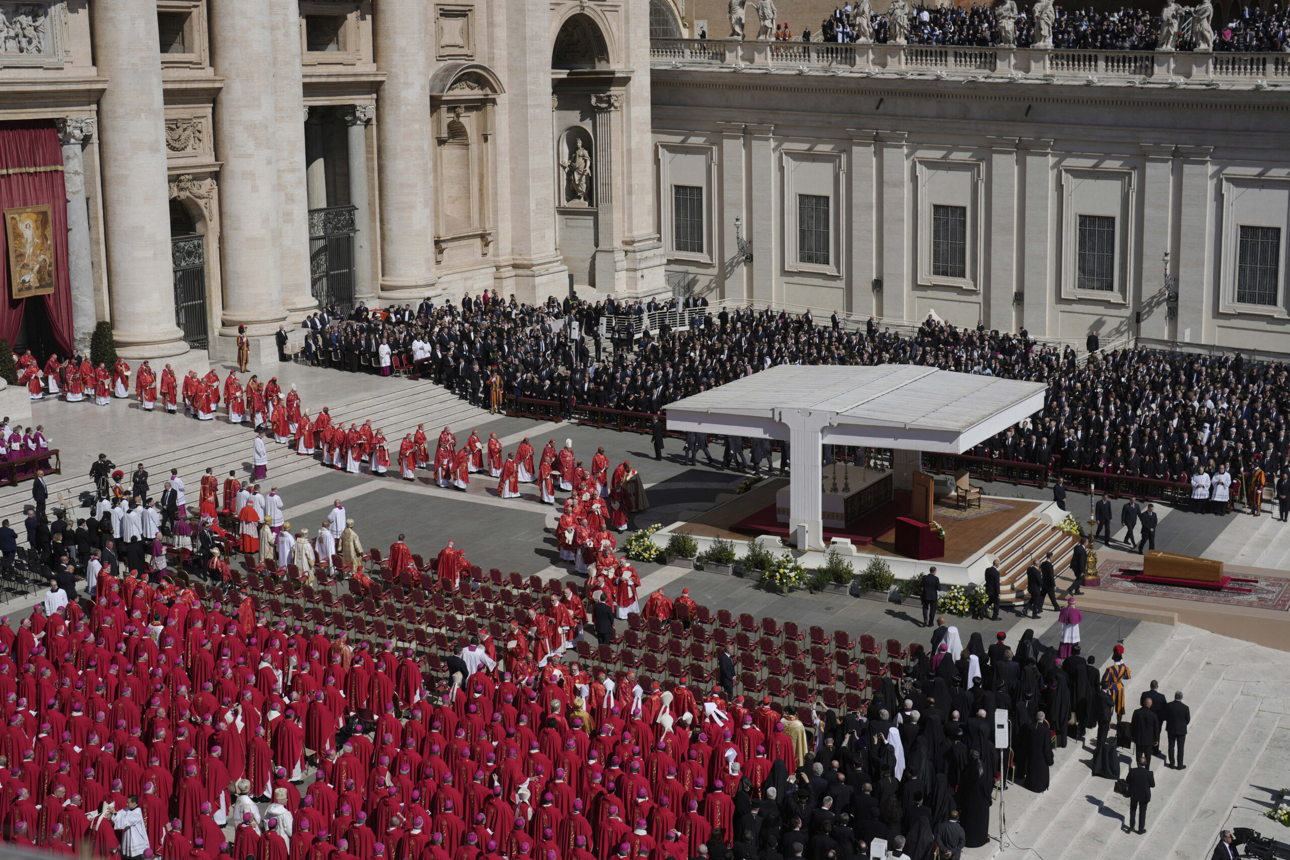 Funerali Papa Francesco, l’omelia del cardinale Giovanni Battista Re: “Da voi affetto e partecipazione” Funerali Papa Francesco, l’omelia del cardinale Giovanni Battista Re: “Da voi affetto e partecipazione”