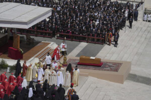 Corteo funebre Papa Francesco