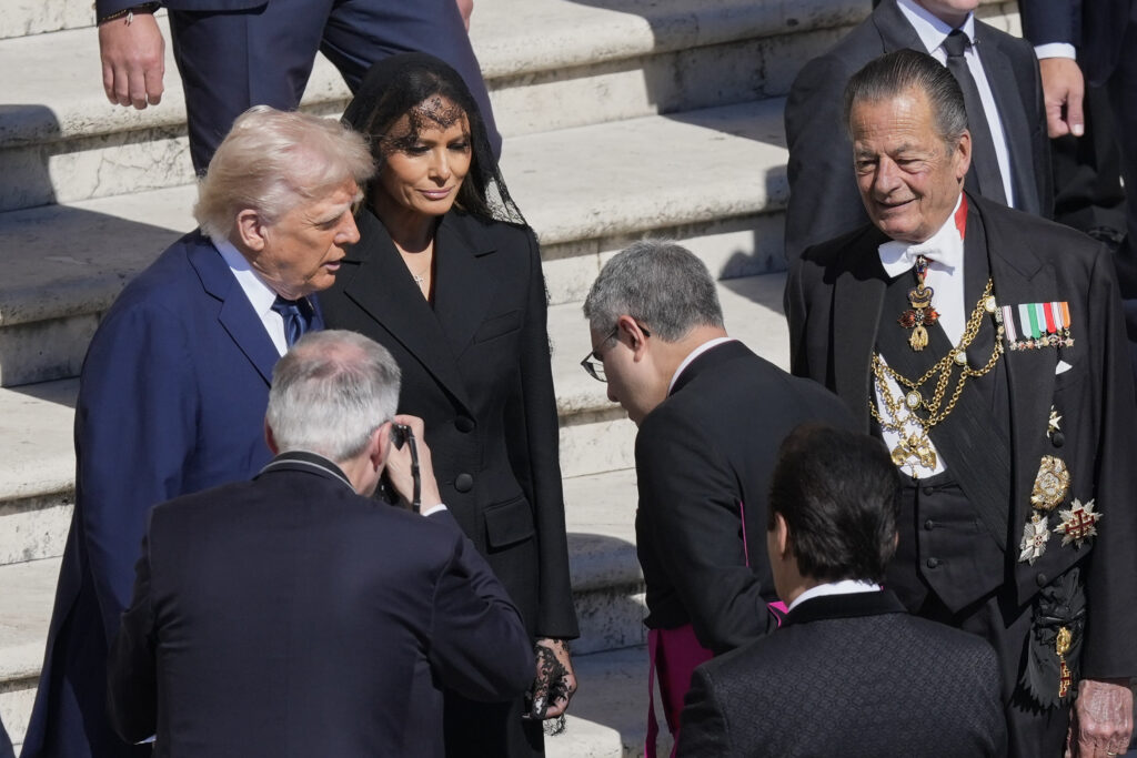 Galleria foto 'Funerali Papa Francesco, i leader mondiali a San Pietro: le foto' - foto 6