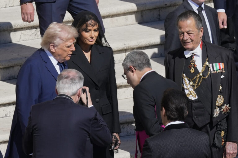 Donald e Melania Trump ai funerali di Papa Francesco