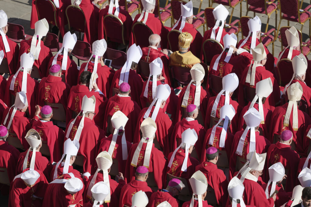 Conclave, sarà svelata oggi la data dell’inizio Conclave, sarà svelata oggi la data dell’inizio