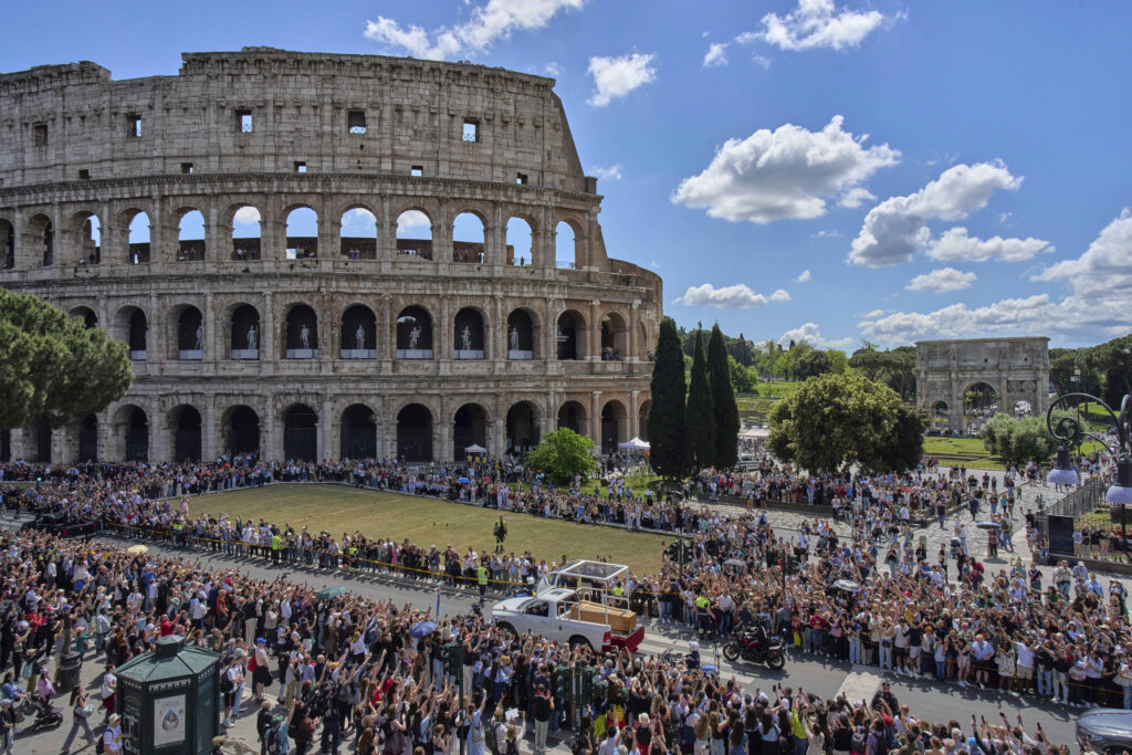 Galleria foto 'Papa Francesco, i funerali in 10 foto' - foto 10