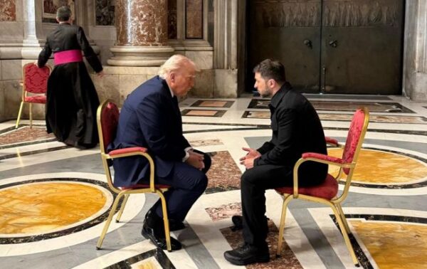 Ucraina, incontro Trump-Zelensky prima dei funerali di Papa Francesco