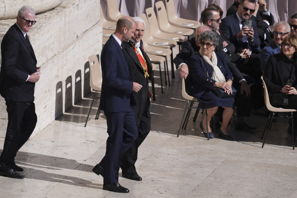 Galleria foto 'Funerali Papa Francesco, i leader mondiali a San Pietro: le foto' - foto 7