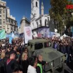 Papa Francesco: l’emozionante addio di Buenos Aires a Bergoglio