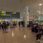 Blackout in Spagna, voli regolari all’aeroporto di Barcellona