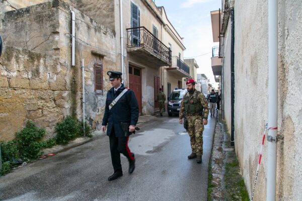 Carabinieri ispezionano il vero covo di Matteo Messina Denaro 