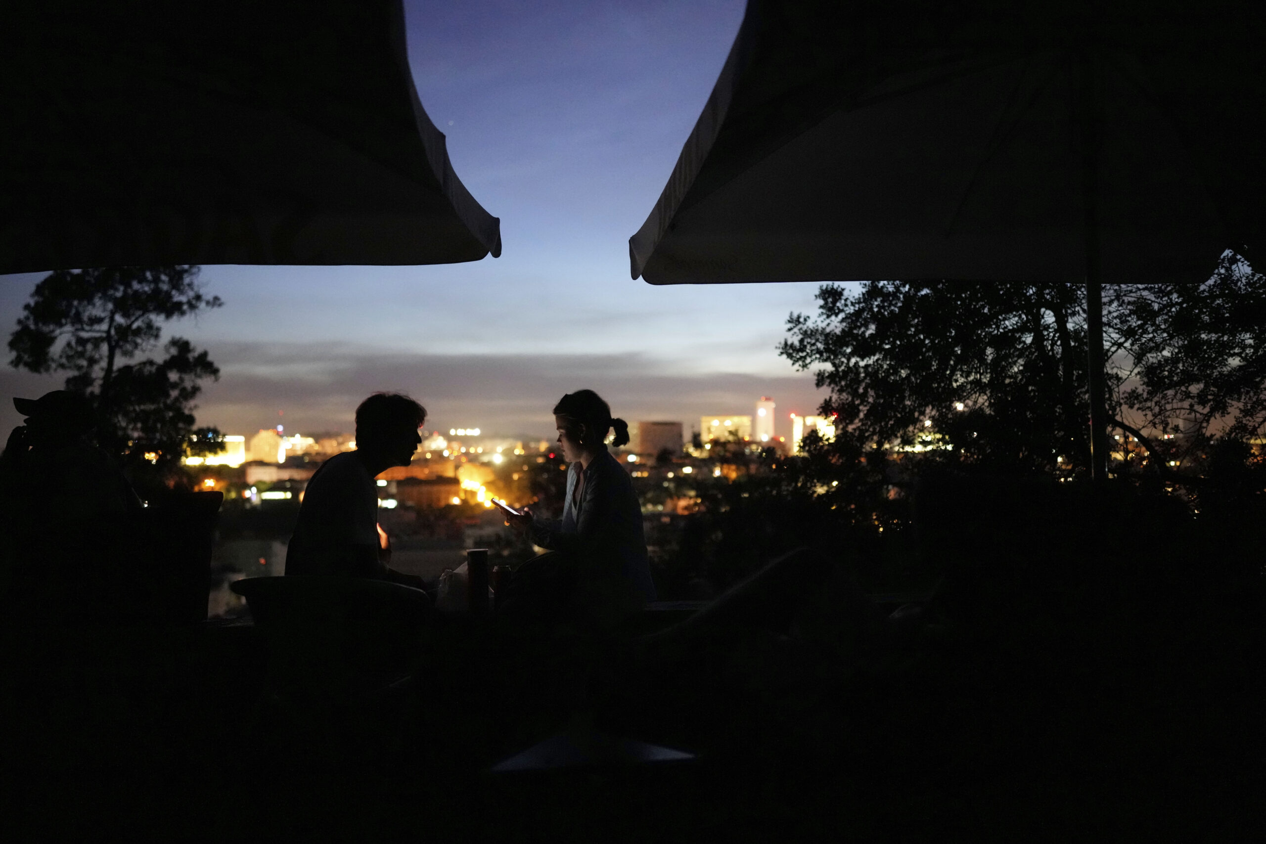 Blackout Spagna: mistero sulle cause, ecco cosa è successo