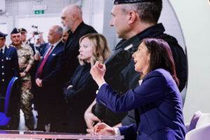 Primo maggio 2025, opposizioni contro Meloni: “Da lei solo bugie su salari e lavoro”