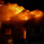 Ucraina, droni russi su Kharkiv: edifici distrutti e incendi