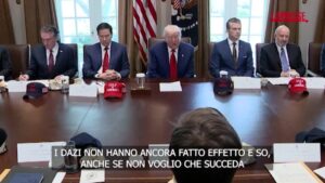Dazi, Trump: “Non sono contento delle difficoltà della Cina, spero in un accordo”