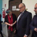 Roma, Gualtieri visita ‘Refuge Lgbt+’: casa famiglia per vittime di discriminazioni