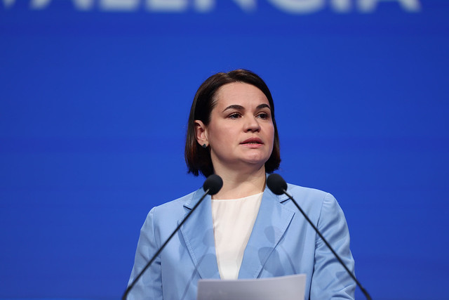 La leader dell’opposizione bielorussa Tsikhanouskaya: “In Ucraina Putin non vuole la pace ma la capitolazione. Non lasciateci alla Russia” La leader dell’opposizione bielorussa Tsikhanouskaya: “In Ucraina Putin non vuole la pace ma la capitolazione. Non lasciateci alla Russia”