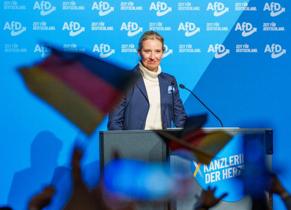 Germania AfD da Lapresse.it germania afd pronta ad azione legale contro classificazione ‘partito estremista