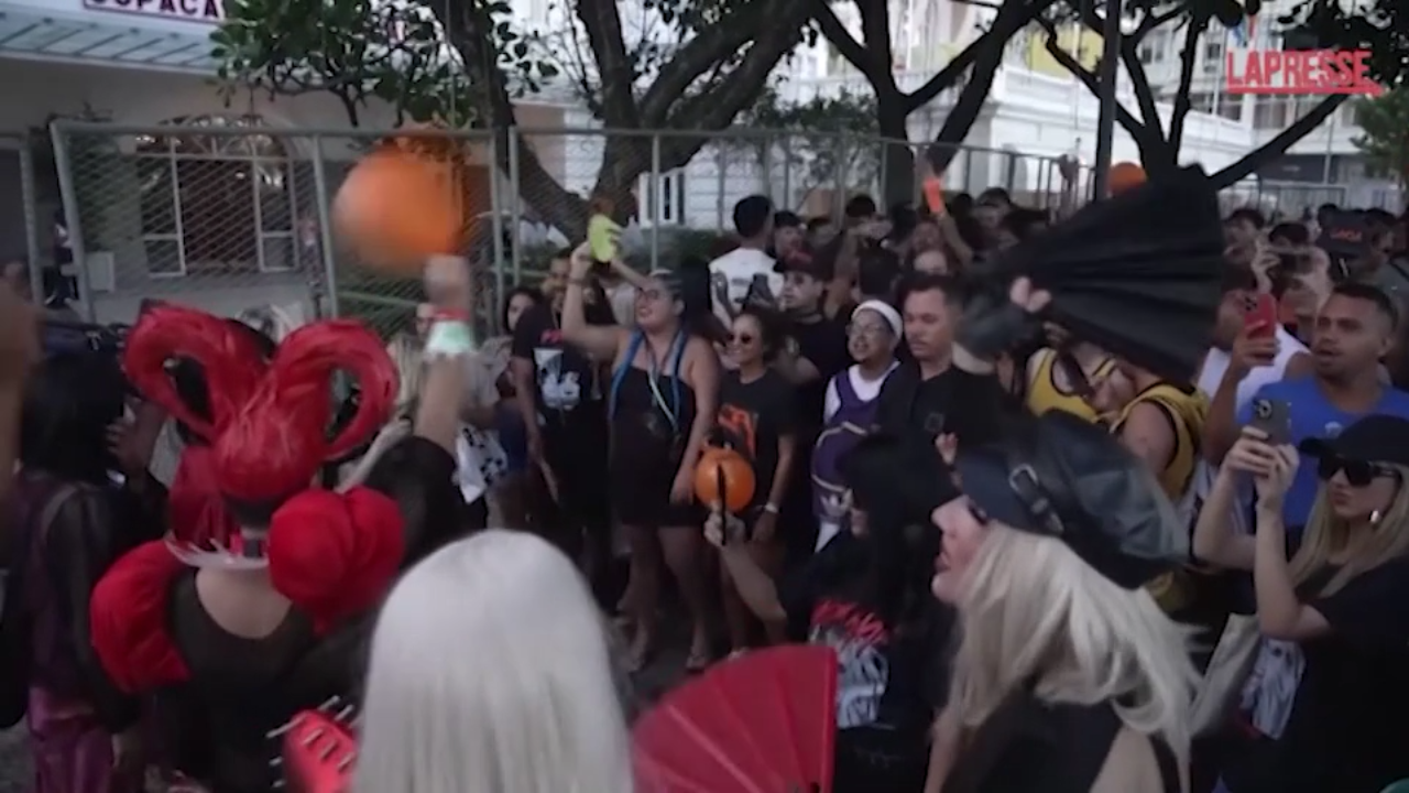 Lady Gaga da Lapresse.it lady gaga in brasile i fan affollano copacabana per il concerto della popstar