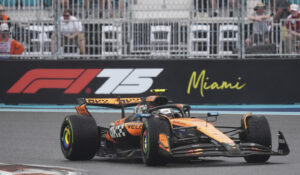Gp Miami 2025, Norris vince la sprint davanti a Piastri. Terzo Hamilton