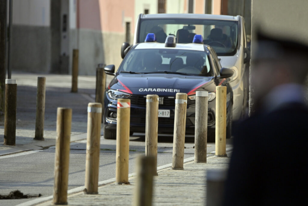 Bergamo, 26enno morto accoltellato Bergamo, 26enno morto accoltellato