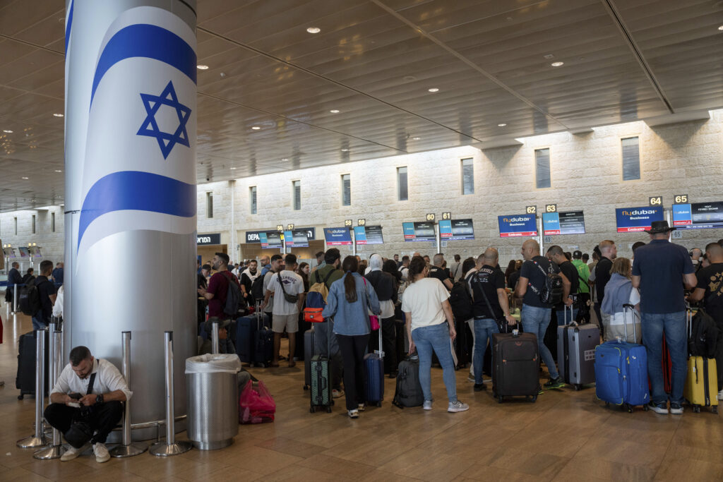 Israele, sirene all’aeroporto di Tel Aviv Ben Gurion per attacco Houthi Israele, sirene all’aeroporto di Tel Aviv Ben Gurion per attacco Houthi