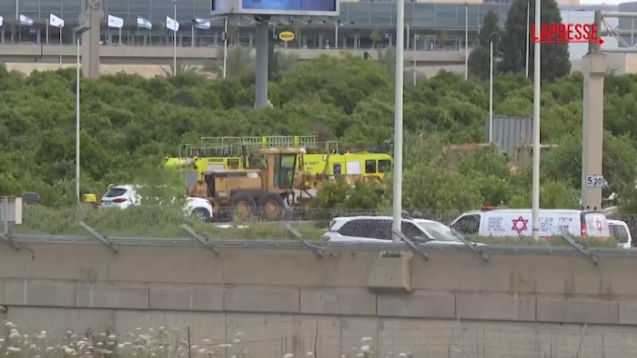 Israele, missile Houthi su aeroporto Tel Aviv: 6 feriti Israele, missile Houthi su aeroporto Tel Aviv: 6 feriti