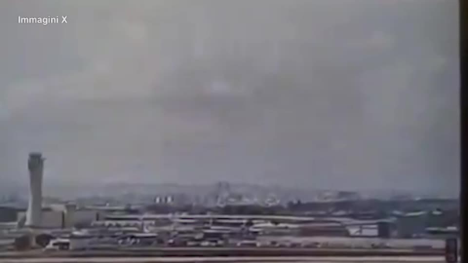 Israele, missile Houthi su aeroporto Ben Gurion a Tel Aviv Israele, missile Houthi su aeroporto Ben Gurion a Tel Aviv